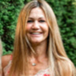 Meet your Posher, Denise